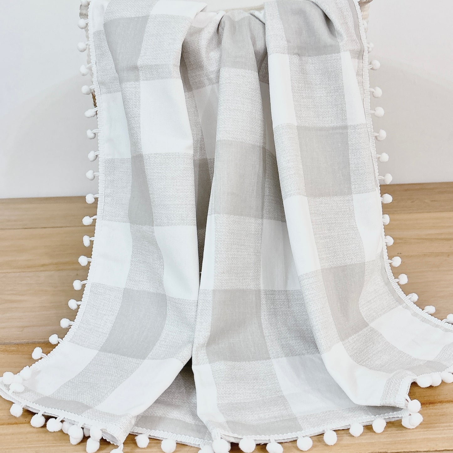 Gris Blanket